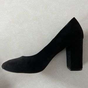 Apt 9 Black Suede Chunky Heel